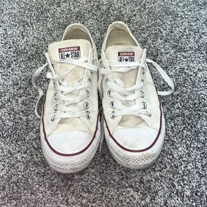White all star converse